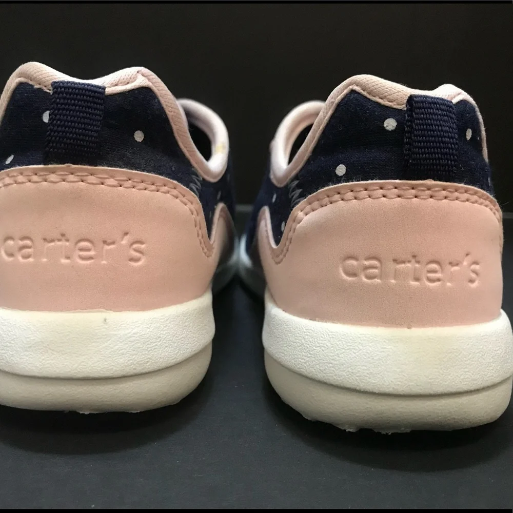 Carter’s - Picture 6 of 14